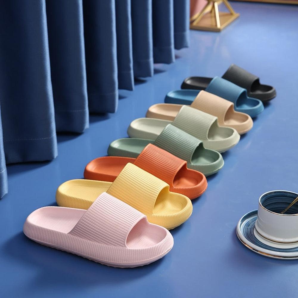 Thick Platform Cloud Slippers Unisex-Maas